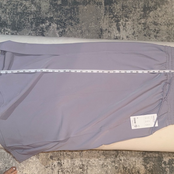 NWT Athleta Stride Midi Skirt in Violet Size S - Picture 5 of 10